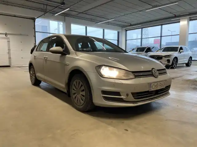 Hopea Viistoperä, Volkswagen Golf – CMR-960