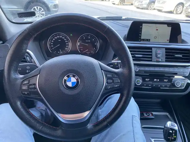 Valkoinen Viistoperä, BMW 118 – CMS-772
