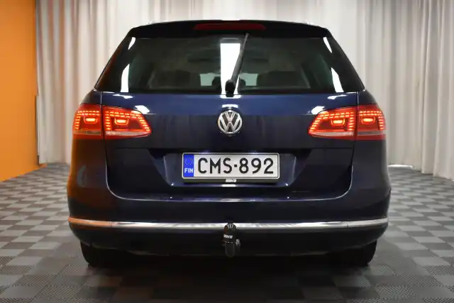 Sininen Farmari, Volkswagen Passat – CMS-892