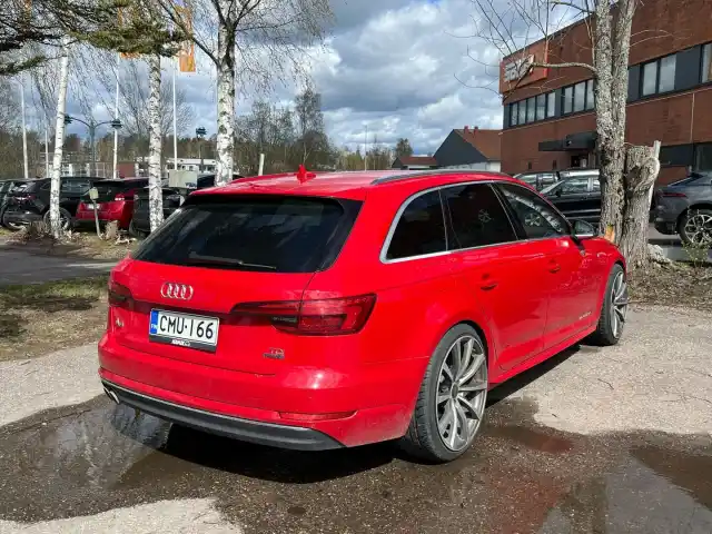 Punainen Farmari, Audi A4 – CMU-166