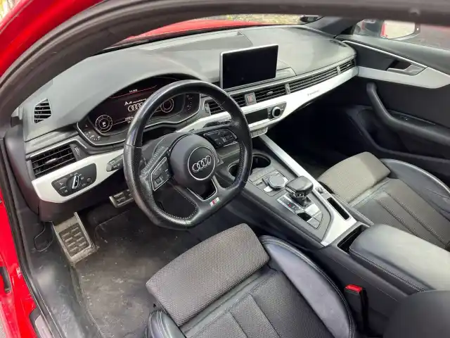 Punainen Farmari, Audi A4 – CMU-166