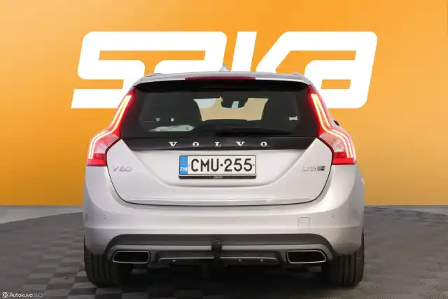 Harmaa Farmari, Volvo V60 – CMU-255