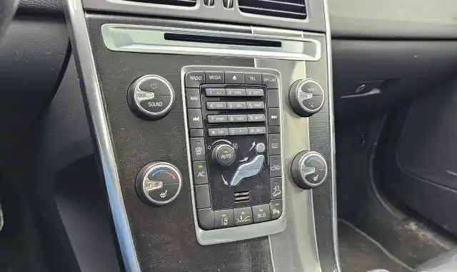 Hopea Maastoauto, Volvo XC60 – CMV-116