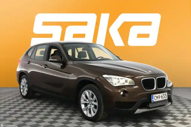 Ruskea Maastoauto, BMW X1 – CMV-633