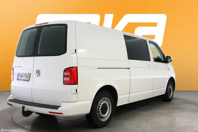 Valkoinen Pakettiauto, Volkswagen Transporter – CMV-758