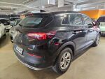 Musta Maastoauto, Opel Grandland X – CMX-945, kuva 2