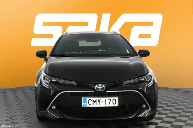 Musta Farmari, Toyota Corolla – CMY-170