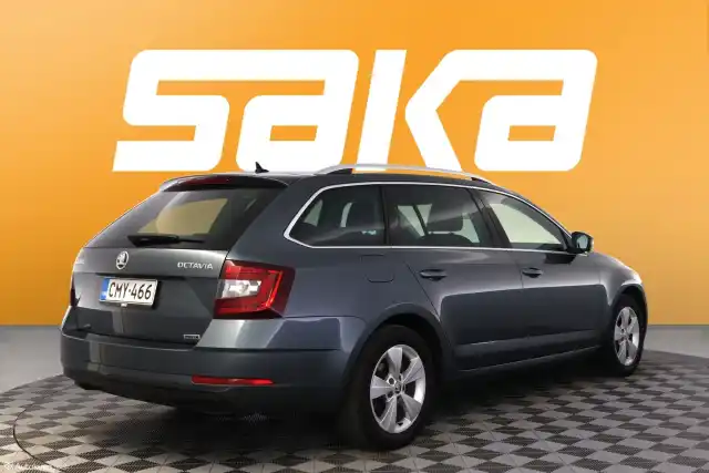 Harmaa Farmari, Skoda Octavia – CMY-466