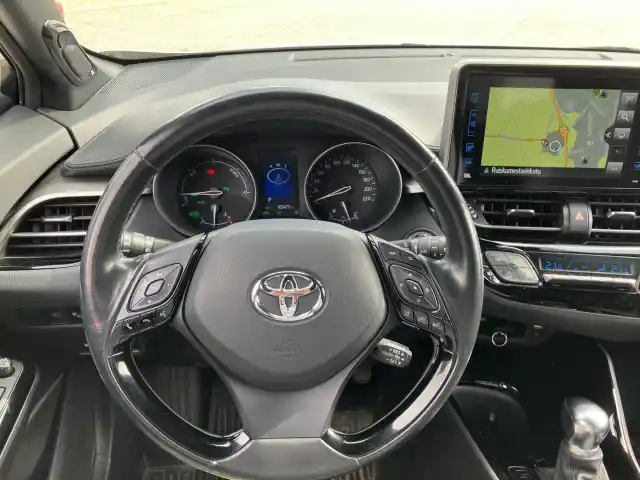 Hopea Maastoauto, Toyota C-HR – CNA-387