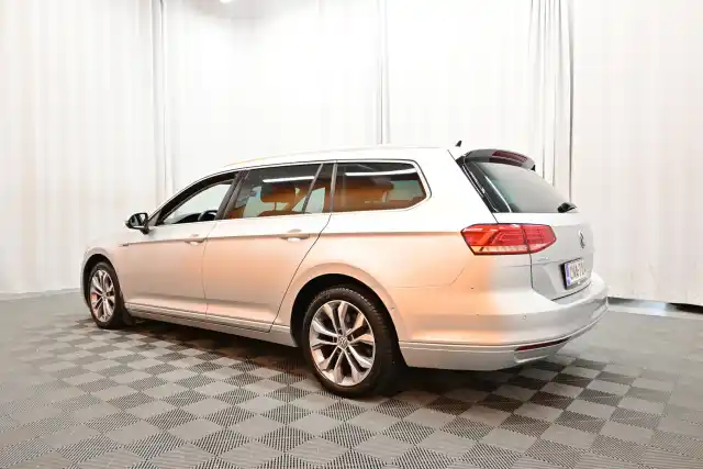 Hopea Farmari, Volkswagen Passat – CNA-724