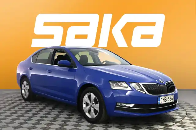 Sininen Viistoperä, Skoda Octavia – CNB-584