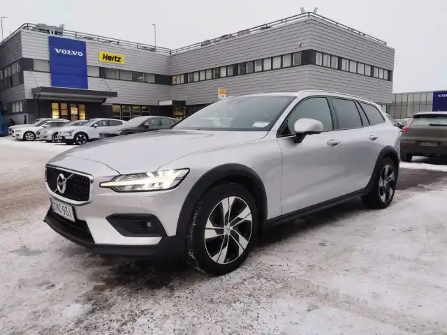 Hopea Farmari, Volvo V60 Cross Country – CNC-931