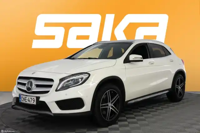 Valkoinen Maastoauto, Mercedes-Benz GLA – CNE-479