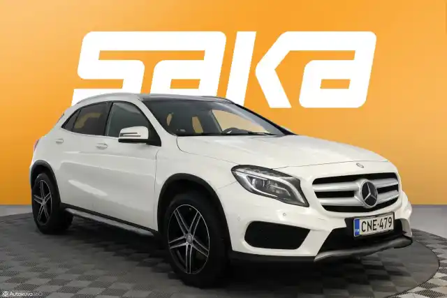 Valkoinen Maastoauto, Mercedes-Benz GLA – CNE-479