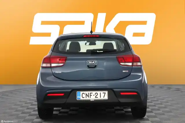 Sininen Viistoperä, Kia Rio – CNF-217