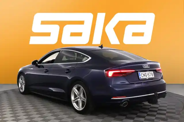 Sininen Viistoperä, Audi A5 – CNG-578