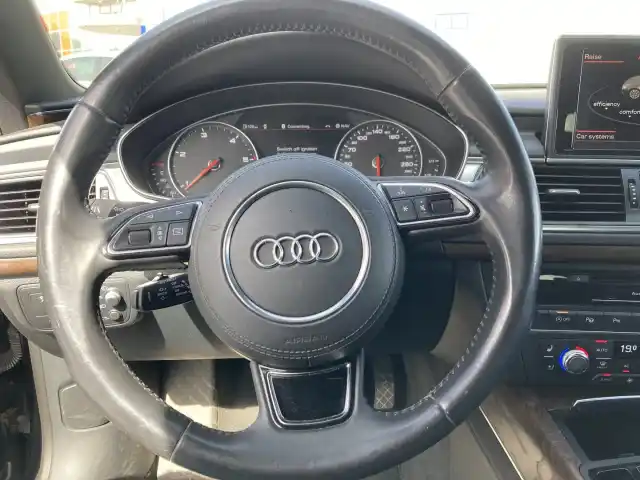 Harmaa Viistoperä, Audi A7 – CNH-689