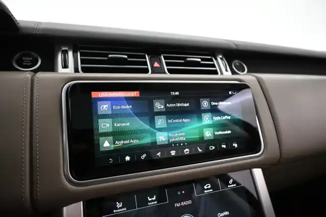 Harmaa Maastoauto, Land Rover Range Rover – CNI-222