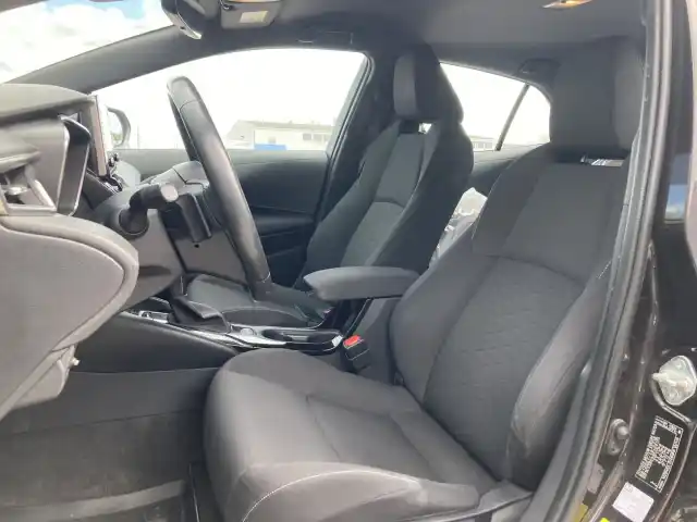 Ruskea Viistoperä, Toyota Corolla – CNI-376