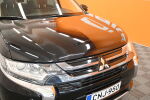 Musta Maastoauto, Mitsubishi Outlander PHEV – CNJ-950, kuva 9