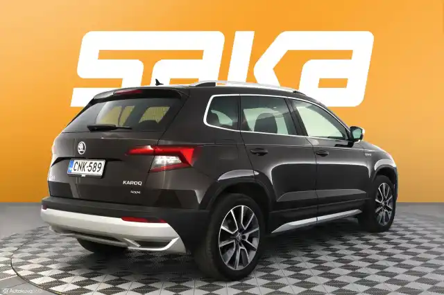 Ruskea Farmari, Skoda Karoq – CNK-589