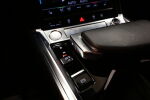 Valkoinen Maastoauto, Audi e-tron – CNL-726, kuva 17