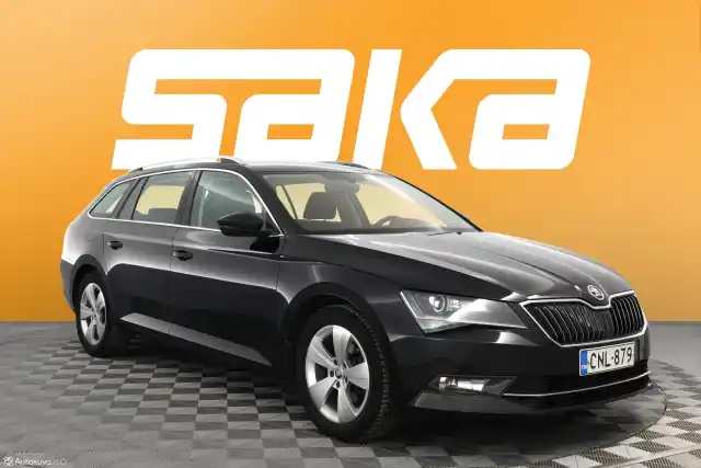 Musta Farmari, Skoda Superb – CNL-879