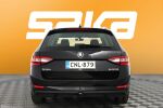 Musta Farmari, Skoda Superb – CNL-879, kuva 7