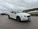 Valkoinen Viistoperä, Volvo V40 – CNM-315, kuva 2