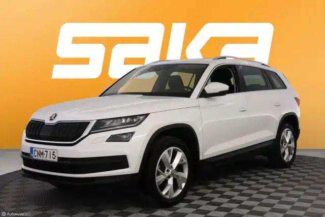 Valkoinen Maastoauto, Skoda Kodiaq – CNM-715