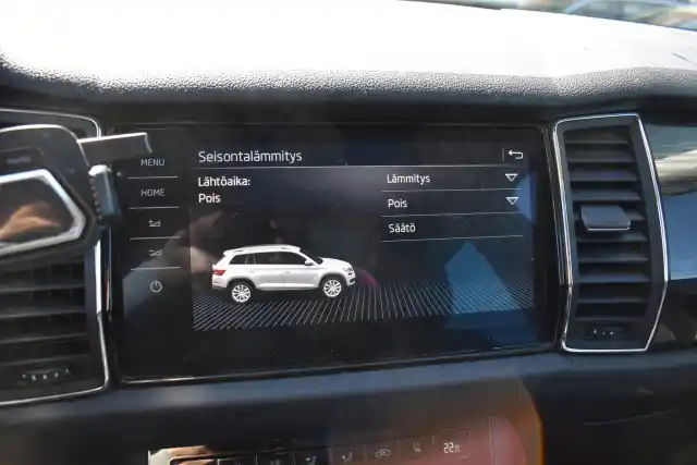 Valkoinen Maastoauto, Skoda Kodiaq – CNM-715