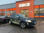 Sininen Maastoauto, Volvo XC60 – CNN-343, kuva 1