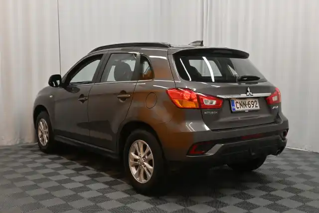 Beige Maastoauto, Mitsubishi ASX – CNN-692