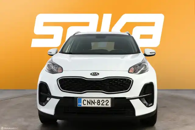 Valkoinen Maastoauto, Kia Sportage – CNN-822