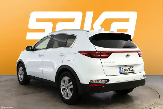 Valkoinen Maastoauto, Kia Sportage – CNN-822