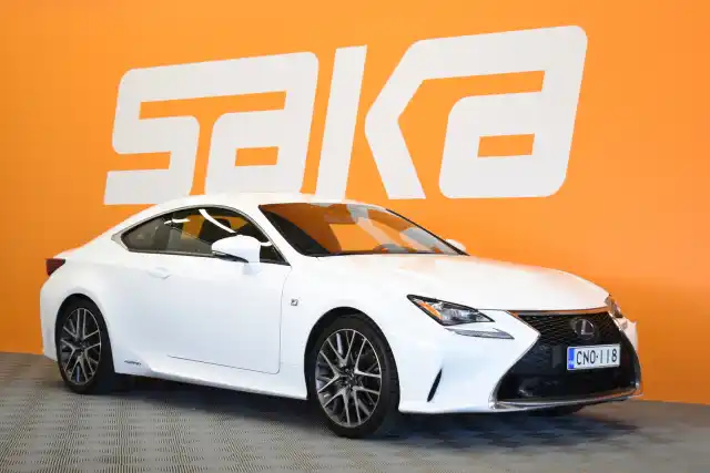 Valkoinen Coupe, Lexus RC – CNO-118