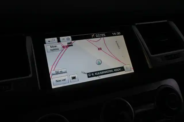 Valkoinen Maastoauto, Land Rover Range Rover Sport – CNP-456