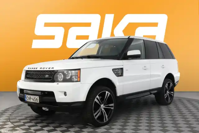 Valkoinen Maastoauto, Land Rover Range Rover Sport – CNP-456