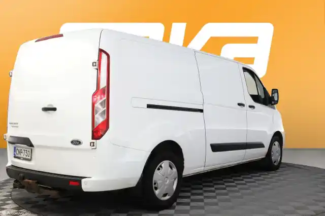 Valkoinen Pakettiauto, Ford Transit Custom – CNP-730