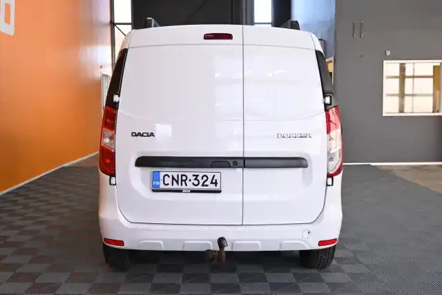 Valkoinen Pakettiauto, Dacia Dokker Van – CNR-324