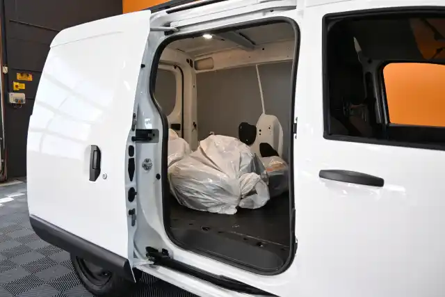 Valkoinen Pakettiauto, Dacia Dokker Van – CNR-324