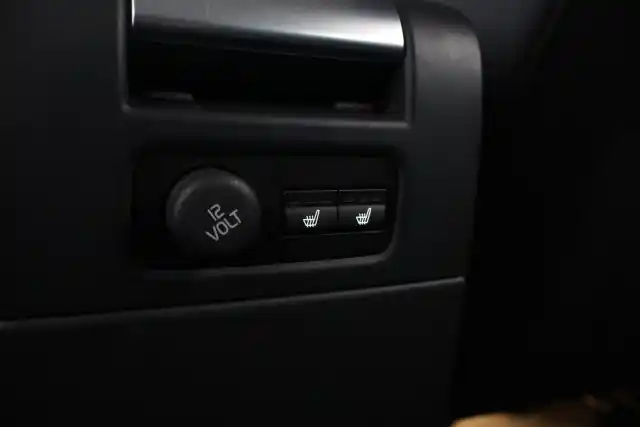 Valkoinen Farmari, Volvo XC70 – CNS-426