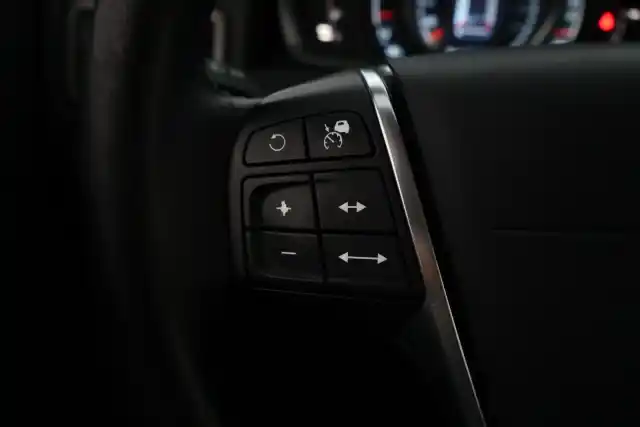 Valkoinen Farmari, Volvo XC70 – CNS-426
