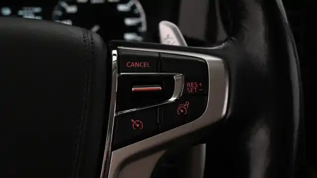 Punainen Farmari, Mitsubishi Outlander PHEV – CNS-494