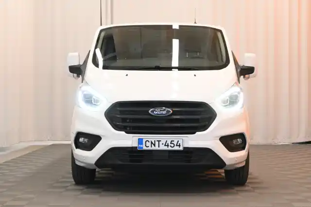 Valkoinen Pakettiauto, Ford Transit Custom – CNT-454