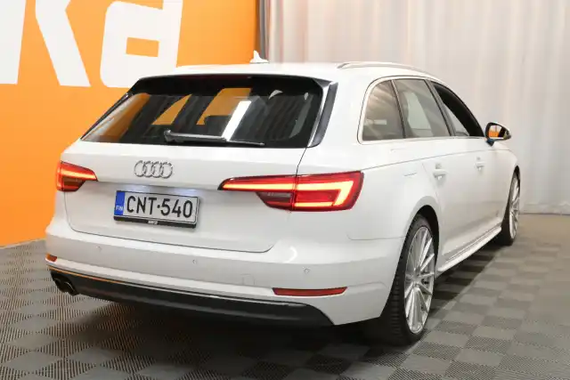 Valkoinen Farmari, Audi A4 – CNT-540