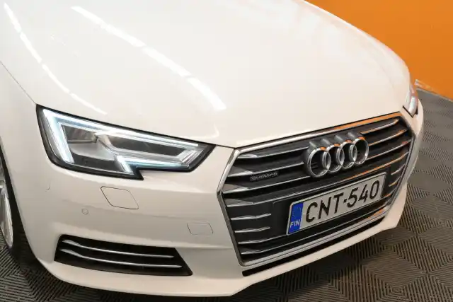 Valkoinen Farmari, Audi A4 – CNT-540