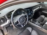 Punainen Sedan, Volvo S60 – CNT-876, kuva 7