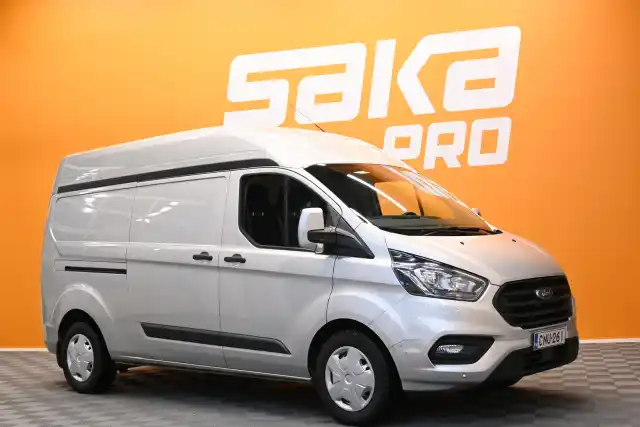 Harmaa Pakettiauto, Ford Transit Custom – CNU-261