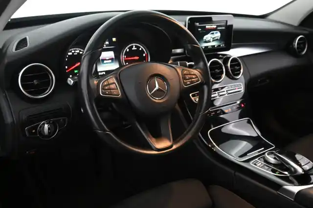 Musta Farmari, Mercedes-Benz C – CNU-314